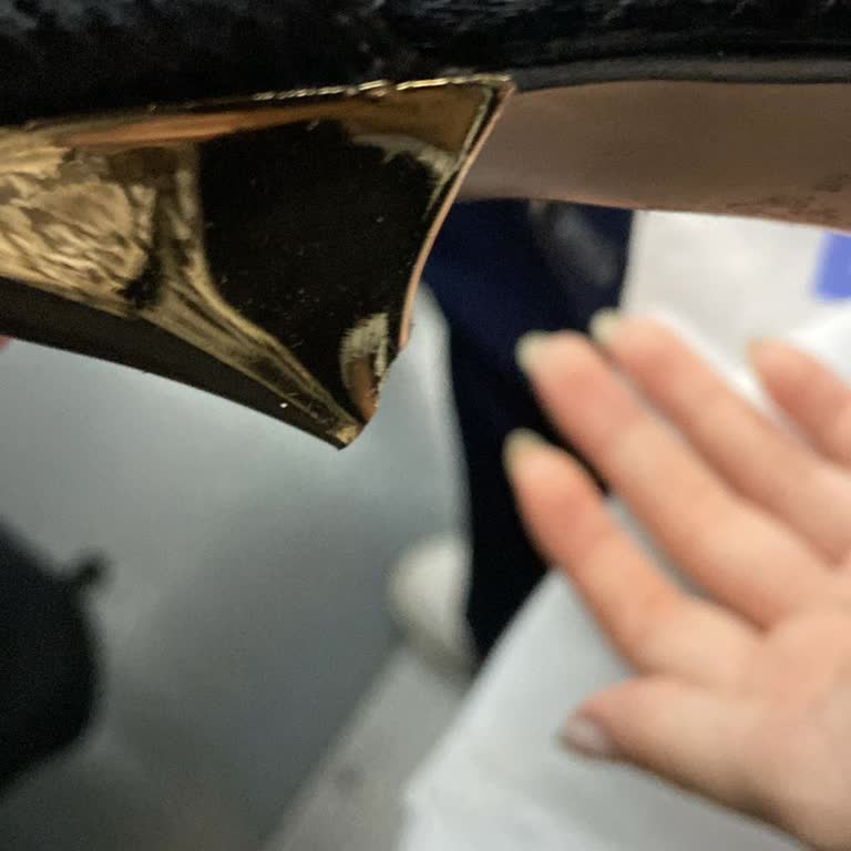 Nine West Ayakkabı Topuk Kırılması