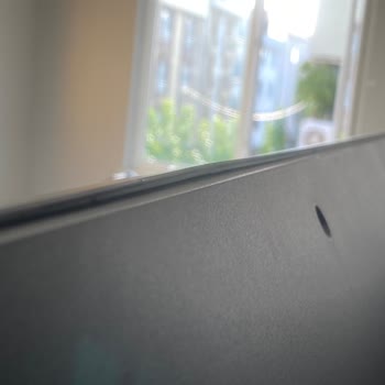 Arçelik Televizyon Montajında Yamukluk ve Üst Panel Sorunu