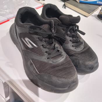 Skechers Spor Ayakkabı Ürün Kalitesizliği.