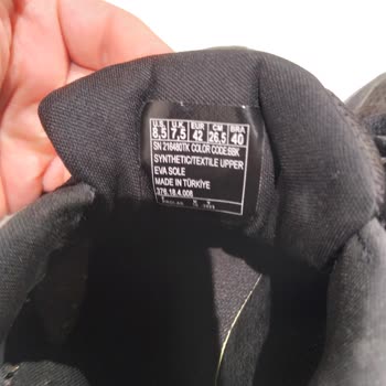 Skechers Spor Ayakkabı Ürün Kalitesizliği.