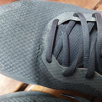 Deichmann Ürünlerinin Arkasında Durmuyor Garanti Hikaye