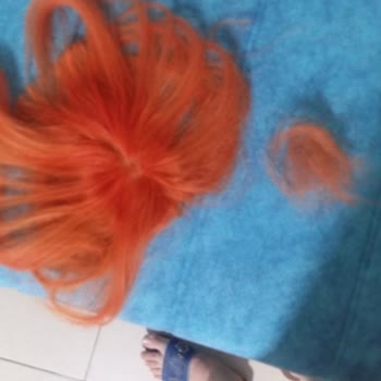 Perukhane Suzan Kuaför S**** P**** Aldığım Tepelikte Saç Kalmadı Paramın İadesini İstiyorum