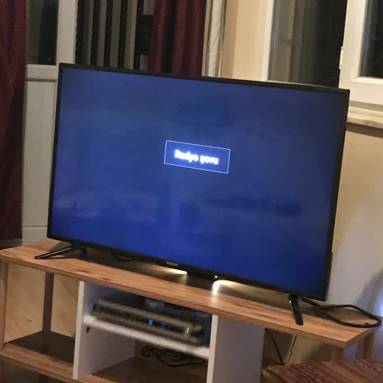 Reeder 4K Ultra HD 43 109 Ekran Uydu Alıcılı Android Smart LED TV Ses Sorunu