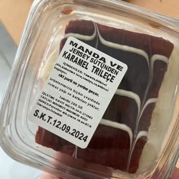 Berk Süt Tatlıdan Yumurta Kabuğu Çıktı