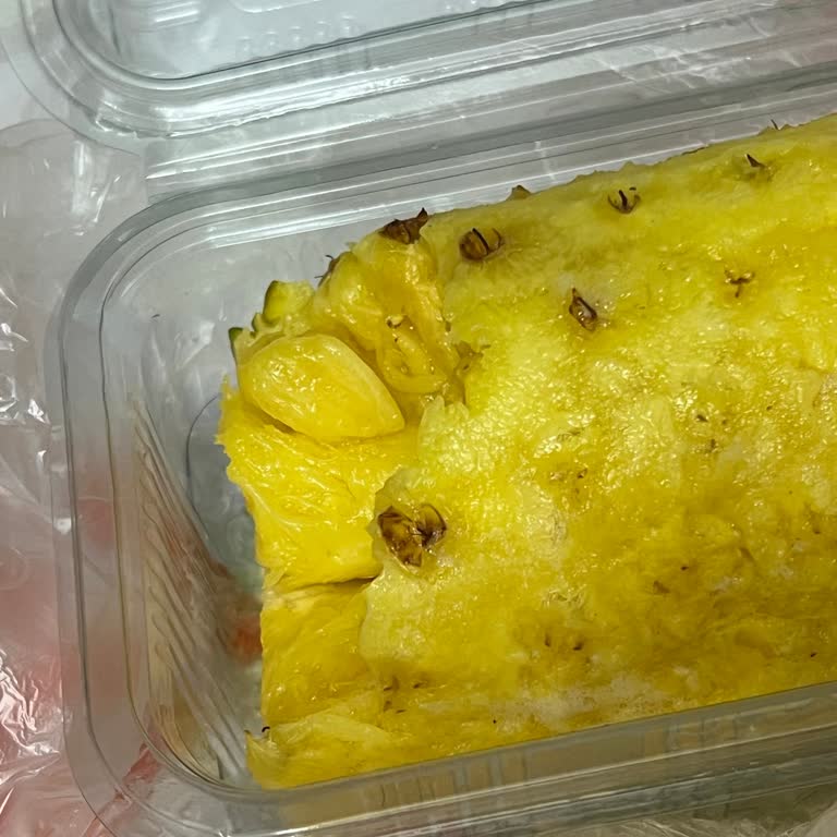 Migros Hemen ; Bozuk Ürünü Göz Göre Göre Yolladılar
