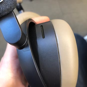 Sennheiser Momentum 4 - Paranla Nasıl Rezil Olursunun Özeti
