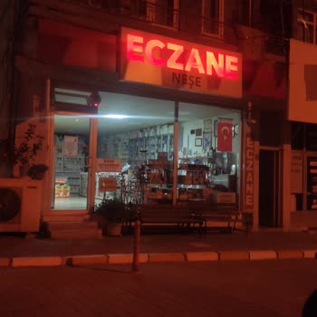 Türk Eczacılar Birliği Nöbetçi Olmasına Rağmen Dükkan Kapatmaları