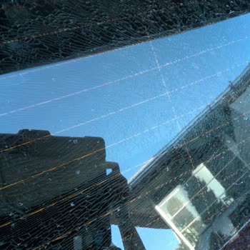 Eureko Sigorta Kasko Kapsamında Olması Gereken Cam Hasarı İçin Mağduriyet Yaşıyorum