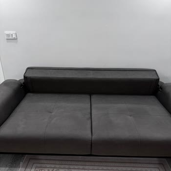 Ergül Mobilya Koltuklarında Kumaşlarda Renk Solması Mevcut