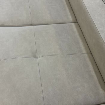 Ergül Mobilya Koltuklarında Kumaşlarda Renk Solması Mevcut