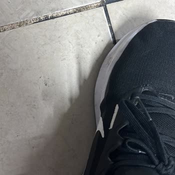 In Street Ayakkabı Üretim Hatası Ve Müşteri Hizmetleri Sorunu!