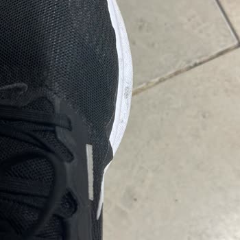 In Street Ayakkabı Üretim Hatası Ve Müşteri Hizmetleri Sorunu!