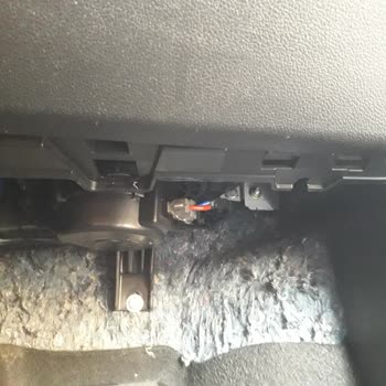 TikTak Kirala Kiraladığım Araçta Su Sızıntısı Ve İade Sorunu