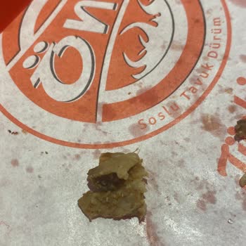 Öncü Döner Afyonkarahisar'da Hijyen Sorunu Yaşadık