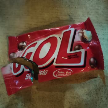 Sagra Paket İçerisinden Tırnak, Plastik Benzeri Madde Çıkması