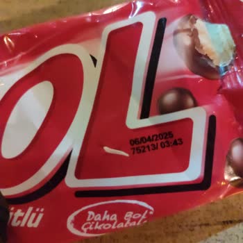 Sagra Paket İçerisinden Tırnak, Plastik Benzeri Madde Çıkması