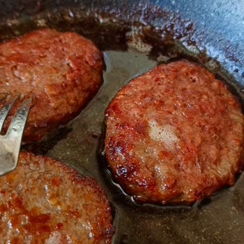 Samandıra Merkezde Bulunan Köfteci Yusuf