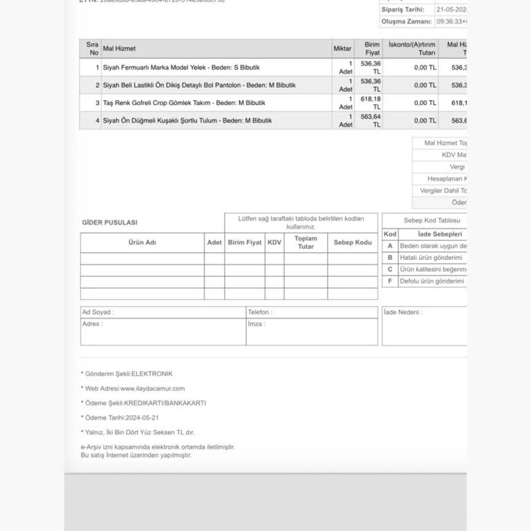 İlayda Çamur (Bi' Butik) Bir Butik Instagram Üzerinden Online Satış