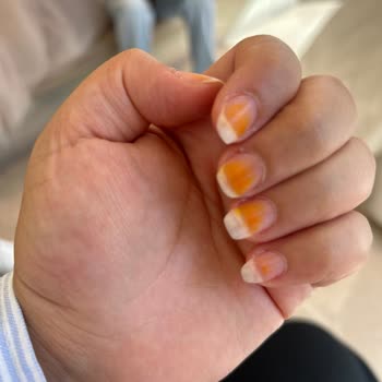 Flormar Markası Kırmızı Oje