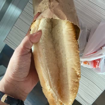 Köfteci Yusuf Boş Ekmek Gönderdi