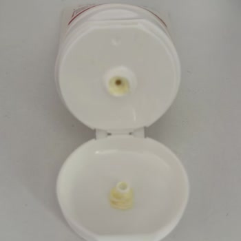 Solante Güneş Kremi Kabuk Görüntüsü