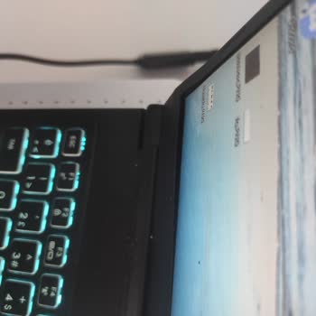 Monster Kötü Panel Değişimi Ve Kalitesiz Malzeme Ve İşçilik Ve Ve Ve
