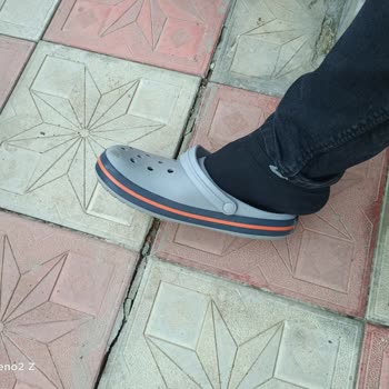 Crocs Terlik & Ayakkabı Crocs Terliğin Kalitesini Bu Kadar