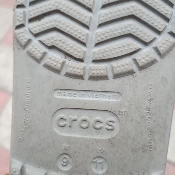 Crocs Terlik & Ayakkabı Crocs Terliğin Kalitesini Bu Kadar