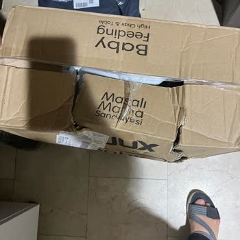 Sürat Kargo İle Gelen Kargonun Yırtıklığı