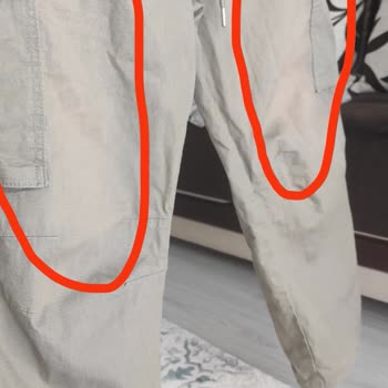 Pull & Bear Pantolonda Renk Atması