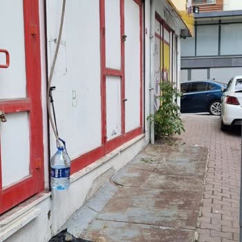 Şok Market Apartman'ın Deprem Dayanıklılığına Zarar Veriyor