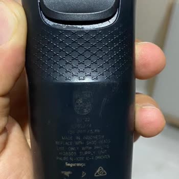 PHILIPS Ev Aletleri Philips Aquatouch Serisi 3000 Tıraş Makinesi