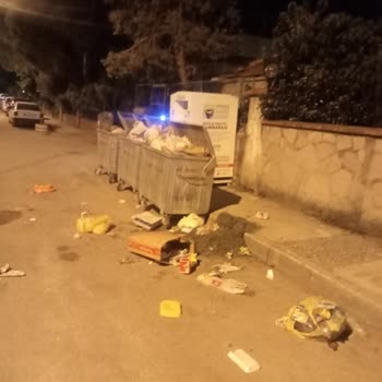 Manisa Yunusemre Belediyesi Çöpleri Toplanmıyor!