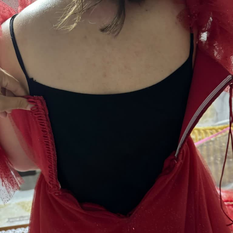 Akıla Zavagar Ben Güvenip Elbise Aldım Mağdur Oldum