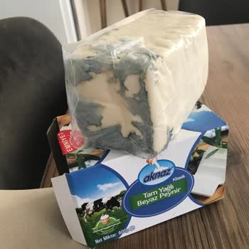 Aknaz BİM Marketten Aldığım Peynir Küflü Çıktı