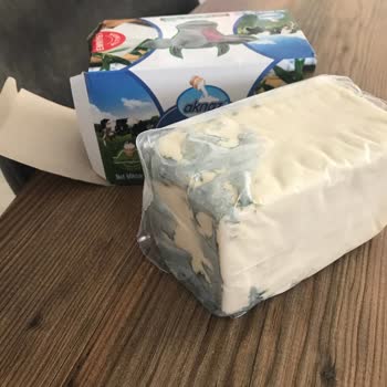 Aknaz BİM Marketten Aldığım Peynir Küflü Çıktı