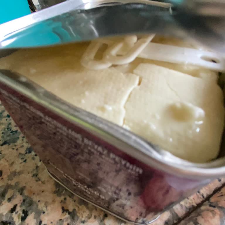 Tahsildaroğlu Carrefour'da Sürekli Bozuk Ürün Sorunu Yaşıyorum!