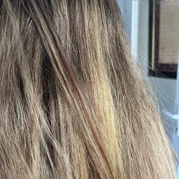 Ahmet Ürgün - S4 Hair Studio Memnun Değilim Gerçekten Üzücü