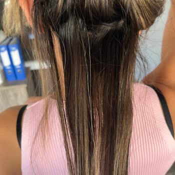 Ahmet Ürgün - S4 Hair Studio Memnun Değilim Gerçekten Üzücü