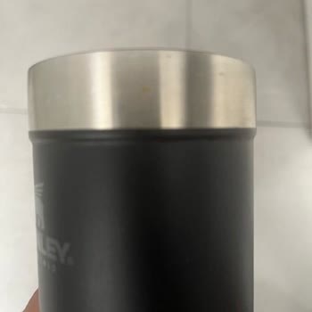 Stanley Termos Yüzeyde Ve İçinde Paslanma Sorunu