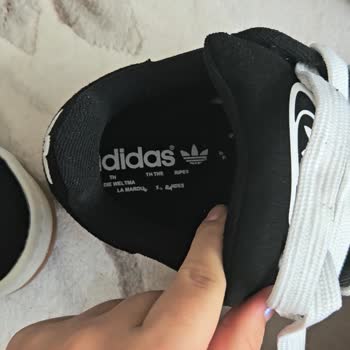 adidas Orijinal Olmayan Ürünler Ve İade Sorunu