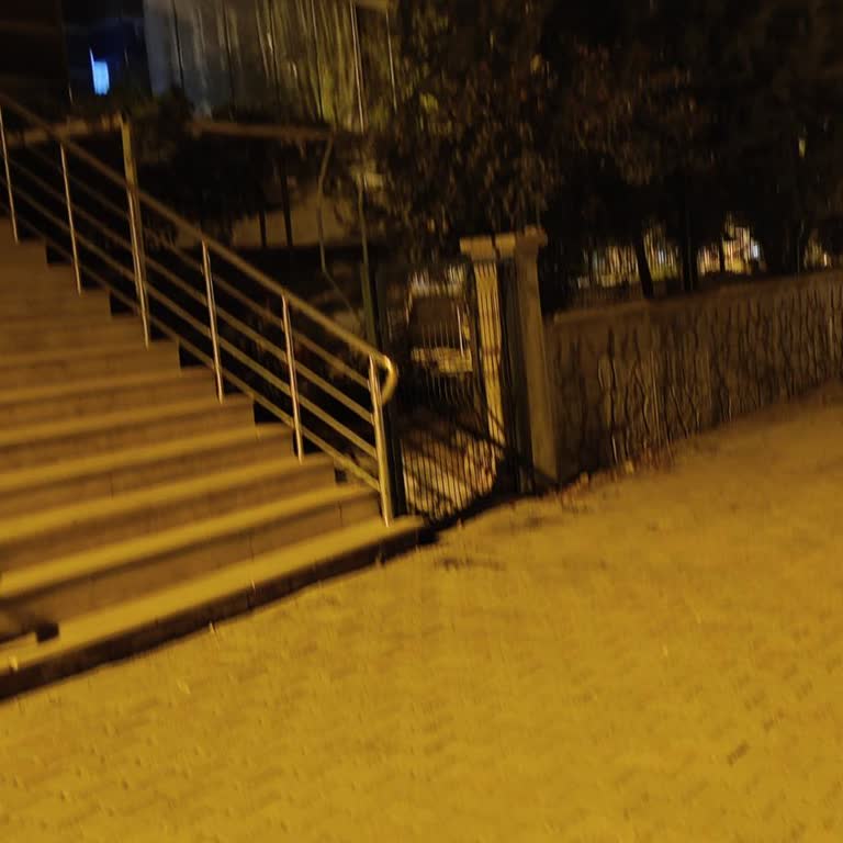 Aras Kargo Bina Kapısına Malzeme Bırakmayı Reddetti