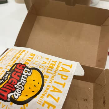 Burger Yiyelim Eksik Sipariş Ve İlgisiz Müşteri Hizmeti