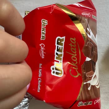 Ülker Sütlü Çikolata Bozuk Çıktı