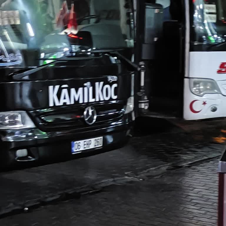 Kamil Koç Otobüs Sefer Saatinin Yanlış Yazılması