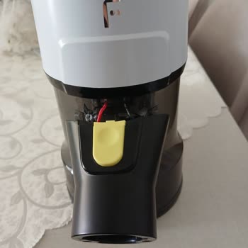 Fakir Hse 4048 Dikey Süpürge Boru Ve Hazne Bağlantısından Koptu!