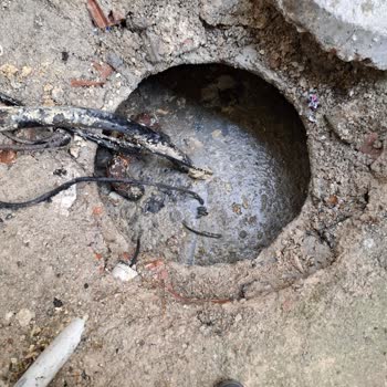 Mamak Belediyesi Kuyularımız Dolmuş Motorlarımız Arızalandı Kuyunun İçindeki Suyu Alm