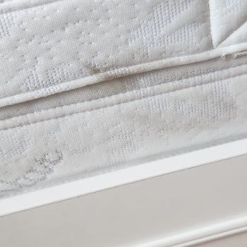 Yataş Blue Star Ayak Ucu Kenarında Çökme