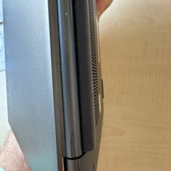 Lenovo Bilgisayar Lenovo'nun Garanti Kapsamında Bulunan Laptopa Verdiği Hasar