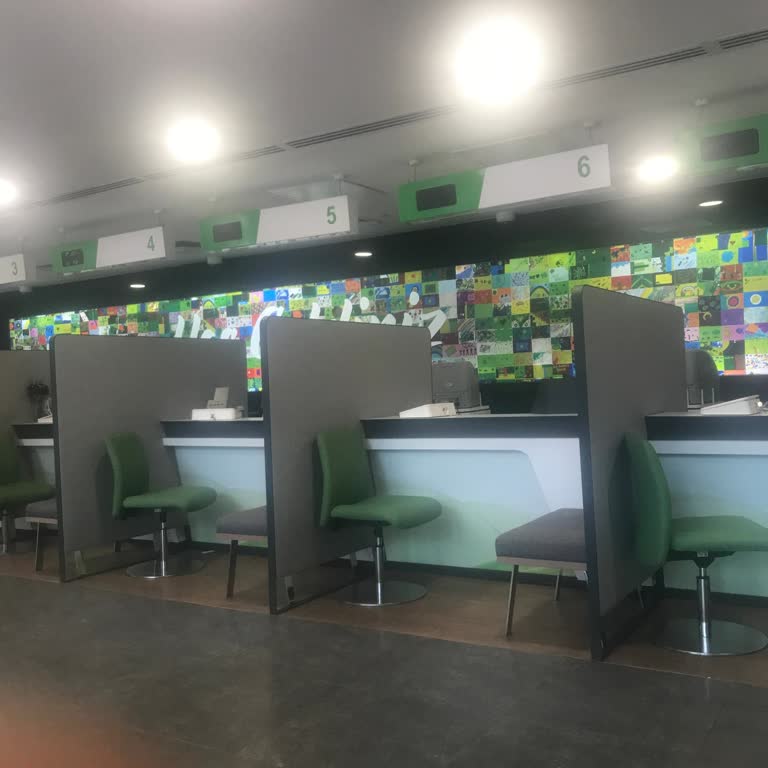 Garanti Bankası Harbiye Şubesi'nde Yoğunluk Ve Hizmet Sorunları